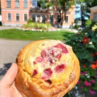  at Kahvila Rakastan in Helsinki