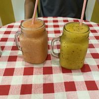 Mango manacuya & fresa y mango  at Sopitas in San Jose