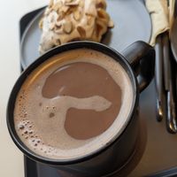 Hot chocolate at Nuldam Space - Haebangchon in Seoul