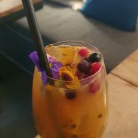 Zumo natural de maracuyá at Natura in Madrid