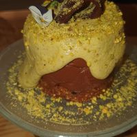 Vegan queen, chocolate con pistacho, delicioso at Natura in Madrid