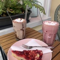 ☺️  at Greens Cafe Deli in Kempen