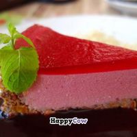 A delicious (vegan) cherry-'cheesecake' at Cafe SOK in Moscow