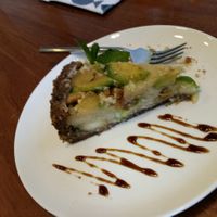 avocado fig pear raw cake at Cafe SOK in Moscow