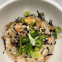 Fried tofu (yubu) and Hijiki (Tot in Korean, a kind of sea plant) rice.  at JumJumJumJumJumJum - 점점점점점점 in Seoul