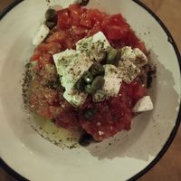 Tomato salad with feta at The Kourmpeti - To Koypmtteti in Thessaloniki