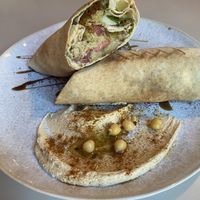 Wrap: falafel z bakłażanem, hummusem i warzywami   at Mazaya in Krakow