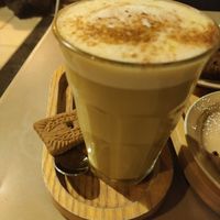 Golden latte at LUDO in Ghent