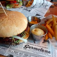 Vegan homemade burger at Addicted to Rock in Vienna