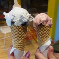 Our options: Oreo and strawberry choc at Sugar Killer in Athens