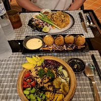 Poké bowl with mango, tofu and edamame at Poke Bowl in Koh Chang