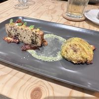 Wirsingtäschchen und Tofu  at Plantenköök in Bremen