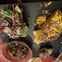 Polenta pompoen met linzen en groenten   at Karoot in Ghent