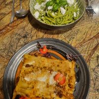 Cannelloni with bolognese ragu and Linguini with spinach pesto &feta cheese at Jardineiro - Vegan Kitchen in Porto