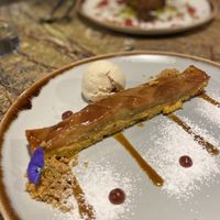Apple crumble  at Jardineiro - Vegan Kitchen in Porto