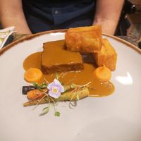 Loin with potato gratin, glazed carrots and port reduction at Jardineiro - Vegan Kitchen in Porto
