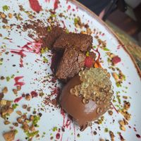Chocolate and berries at Jardineiro - Vegan Kitchen in Porto