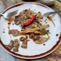 Grilled mushrooms at Jardineiro - Vegan Kitchen in Porto