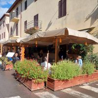 Outside at Bistrot Fidelio in Pienza