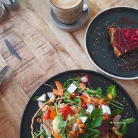 Alles vegan 😍 at Alua Catering Cafe in Dresden