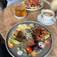Belegtes Brot mit Rührei   at Alua Catering Cafe in Dresden