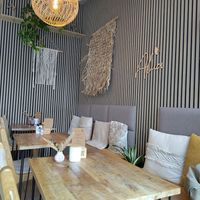 Ansprechende Einrichtung at Alua Catering Cafe in Dresden