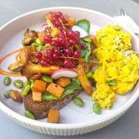 Mushrooms with bread and scrambled "eggs" (all vegan of course) at Alua Catering Cafe in Dresden