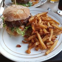 le burger végan at Spud Bencer in Le Havre