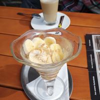 Vegan Toffee Ice Cream and Cafe Latte with oat milk at Cafe del Mundo in Hatzenport