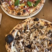 Truffle Pizza with vegan Mozzarella and vegetable Pizza with romanesco sauce   at Can Pizza in Badalona