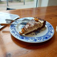 Snickers tart at Katers Köök in Hamburg