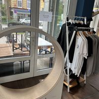 the café also sells its own merchandise at Katers Köök in Hamburg