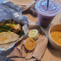 Vegan cashew queso, berry smoothie, and furisio taco #Veganuary at Veracruz All Natural in Austin