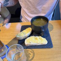 Vegane Zwiebelsuppe   at Festland in Krummhoern