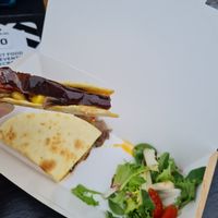 Flatbread with smoked cheese and grilled veg at Il Pakkero in Ashford