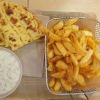 Tzatziki and Fries at Mama Tierra - Acropolis in Athens