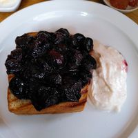 Sweet toast brunch at plant. in Luzern