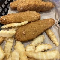 Nuggets to share😄 at The Green Table in Palm Harbor