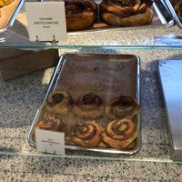 Vegane Zimtschnecke  at Arket in Munich