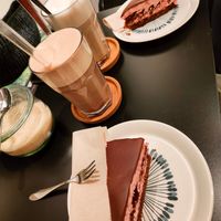  at LUSH Cafe in Munich