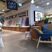  at LUSH Cafe in Munich