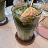 Banoffee pie matcha latte at LUSH Cafe in Munich