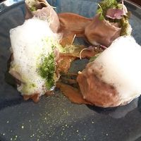 Ravioli covered in foam at Oé Bistró in Leioa