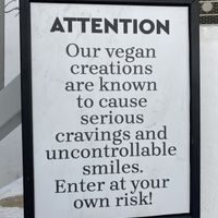 ☺️  at Rhino Vegan Beat in Mykonos