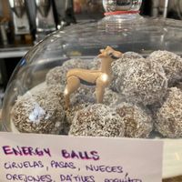 Vegan energy balls at La Ikas in Barcelona