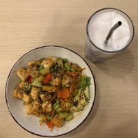 Glass noodles with veggies and tofu   at Plenty Bowls in Memmingen