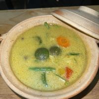   at Sthāni V² in Phnom Penh