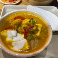   at Sthāni V² in Phnom Penh