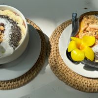 Cocoa bowl and passionfruit bowl  #Veganuary at Duni's Hoppers in Dikwella