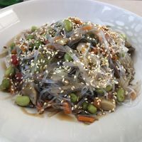 O asiático - rice noodles with edamame and vegetables   at Cajual Vegan Foodsters in Loule